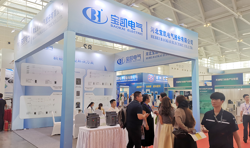 暴击行业天花板！jinnianhui今年会电气硬核技术亮相天津清洁能源展，引央视记者及能源产业巨头现场“挖宝”